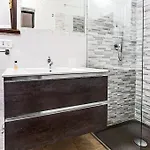 Villa Livia - *